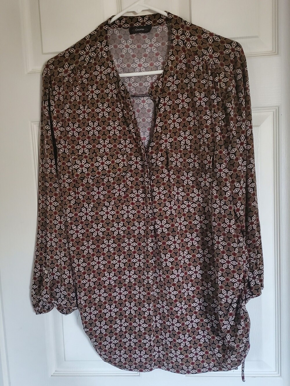 Caslon Brown Geo-Print V-Neck Tunic with Subtle Red Accents XL
